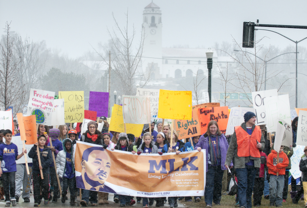 Marcharon por Boise para apoyar la celebración del legado vivo de MLK