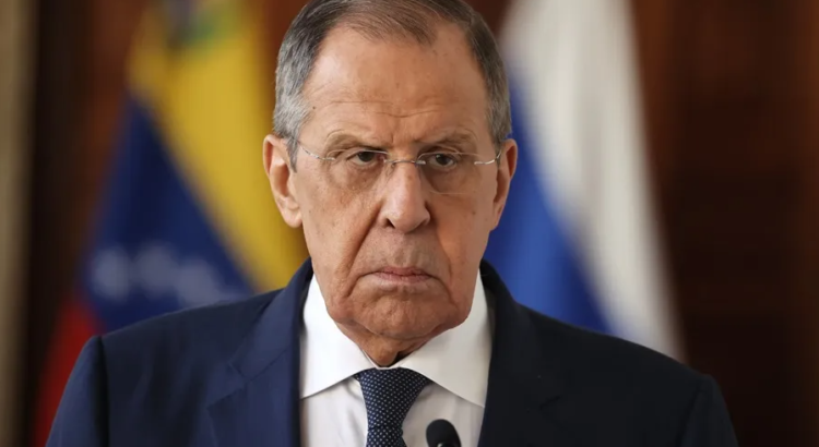 Rusia promete respuesta «en un futuro cercano» a ataques ucranianos con armas occidentales Rusia promete respuesta «en un futuro cercano» a ataques ucranianos con armas occidentales