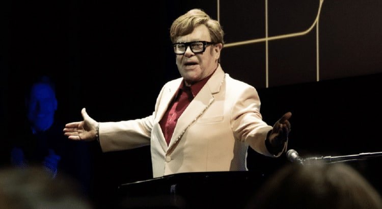 Elton John es nombrado Icono del Año 2024