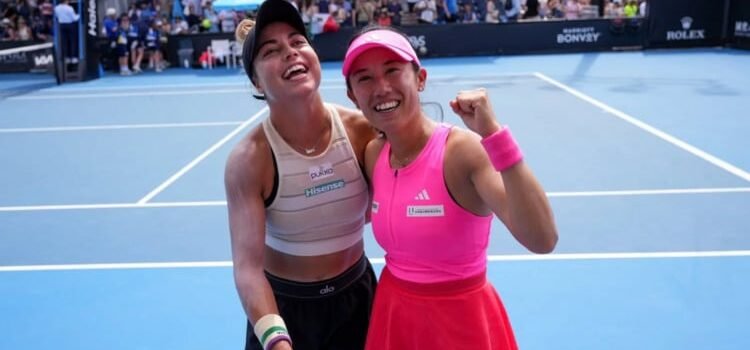 Renata Zarazúa en el top 100 en singles y dobles Renata Zarazúa en el top 100 en singles y dobles