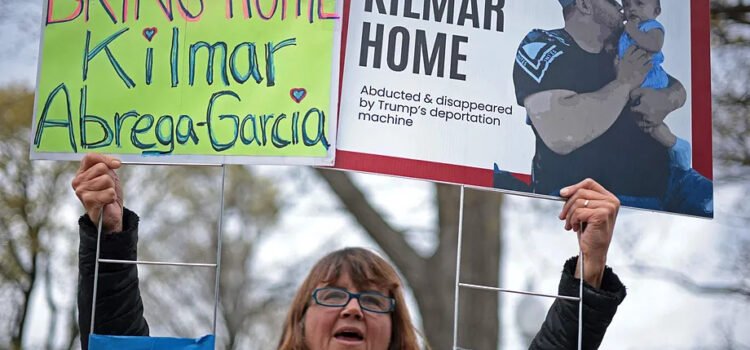 El Tribunal Supremo de EU ordena facilitar el regreso del salvadoreño deportado por error