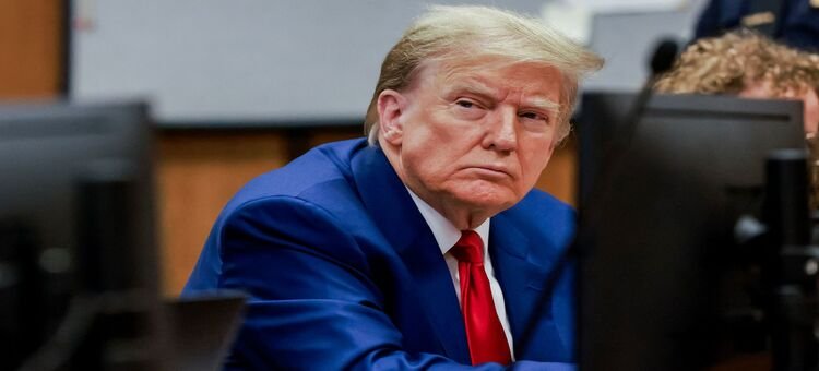 Gobierno de Trump detiene a una jueza por obstruir las deportaciones de inmigrantes Gobierno de Trump detiene a una jueza por obstruir las deportaciones de inmigrantes