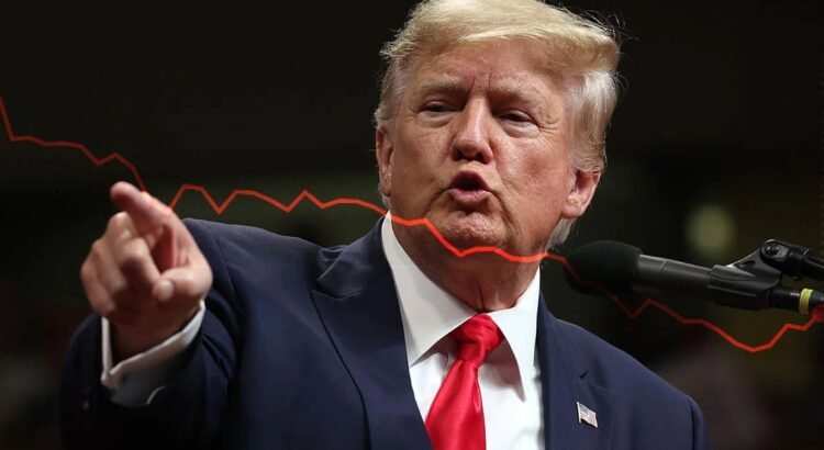Trump advierte de una desaceleración económica si la Fed no baja las tasas Trump advierte de una desaceleración económica si la Fed no baja las tasas