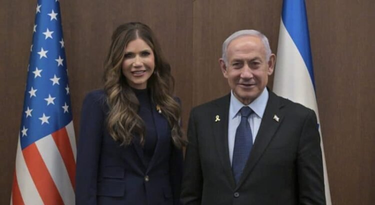Secretaría de Seguridad Nacional de EU, Kristi Noem, se reúne con Netanyahu en Israel