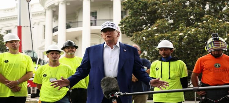 Trump se opone a días festivos; “le cuestan a nuestro país miles de millones de dólares”