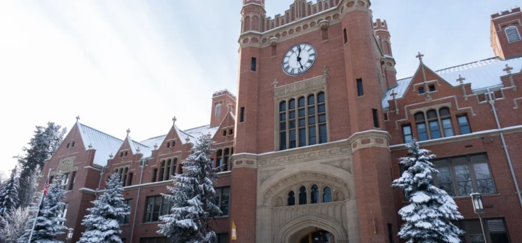Años después de los asesinatos de estudiantes, los estudiantes de la Universidad de Idaho encuentran fuerza juntos