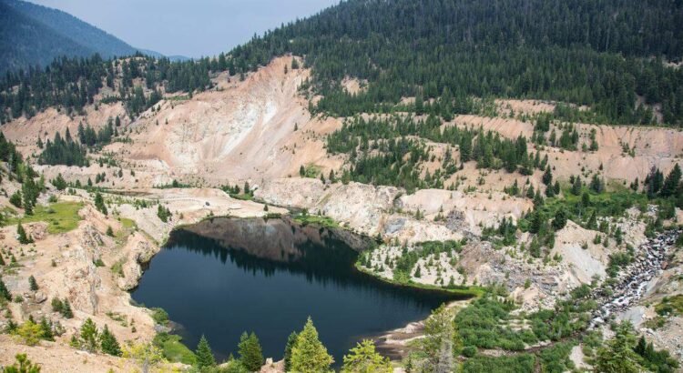 Demanda de la tribu Nez Perce para detener mina de oro en el centro de Idaho