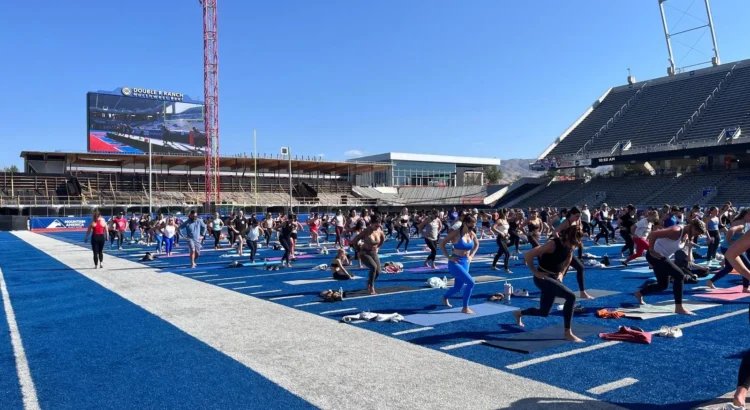 Boise State organiza una recaudación de fondos para atletas femeninas