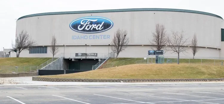 El Ayuntamiento de Nampa vota para transferir el Ford Idaho Center al College of Western Idaho