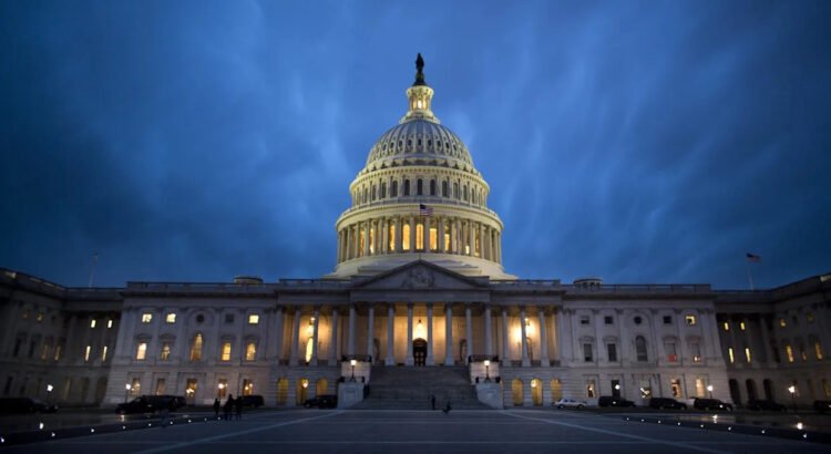 Senado rechaza extender gasto presupuestario Senado rechaza extender gasto presupuestario