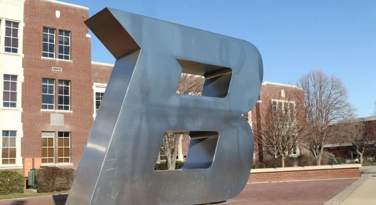 Denuncian agresión sexual en residencia universitaria de Boise State Denuncian agresión sexual en residencia universitaria de Boise State
