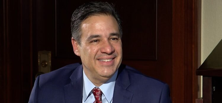 Fiscal General de Idaho busca desestimar demanda que impugna la ley estatal del aborto