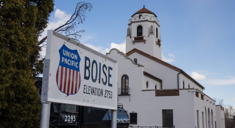 El Departamento de Transporte de Idaho solicita comentarios del público sobre el plan ferroviario.