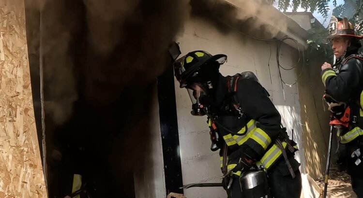 Departamento de Bomberos de Boise utiliza edificios donados para entrenamientos realistas Departamento de Bomberos de Boise utiliza edificios donados para entrenamientos realistas