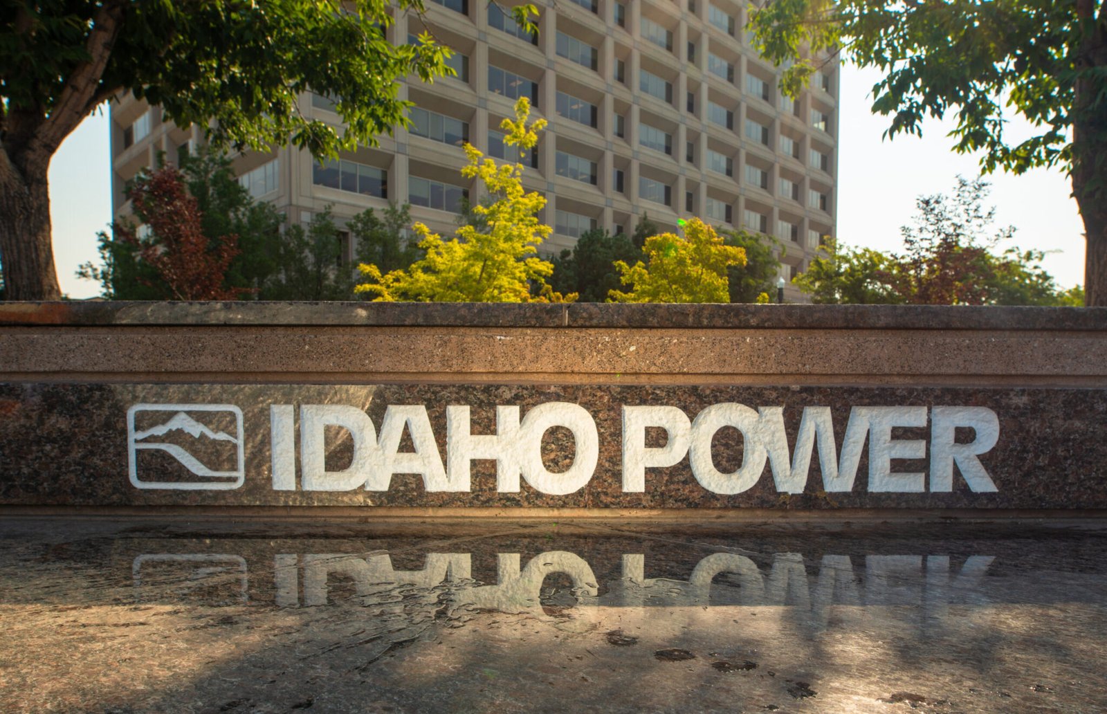 Idaho Power añadirá dos nuevas centrales eléctricas de gas natural para satisfacer el crecimiento demográfico de Boise.